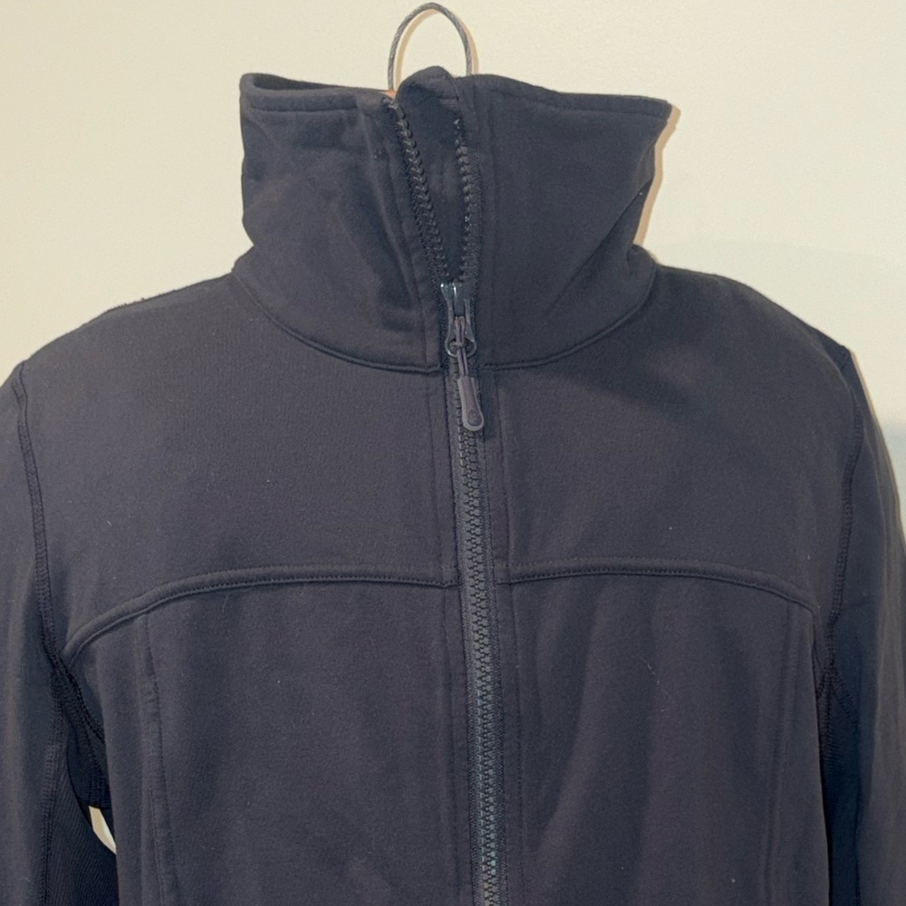 Lululemon Jacket Vented Packable Nylon Reflective - Picture 2 of 6